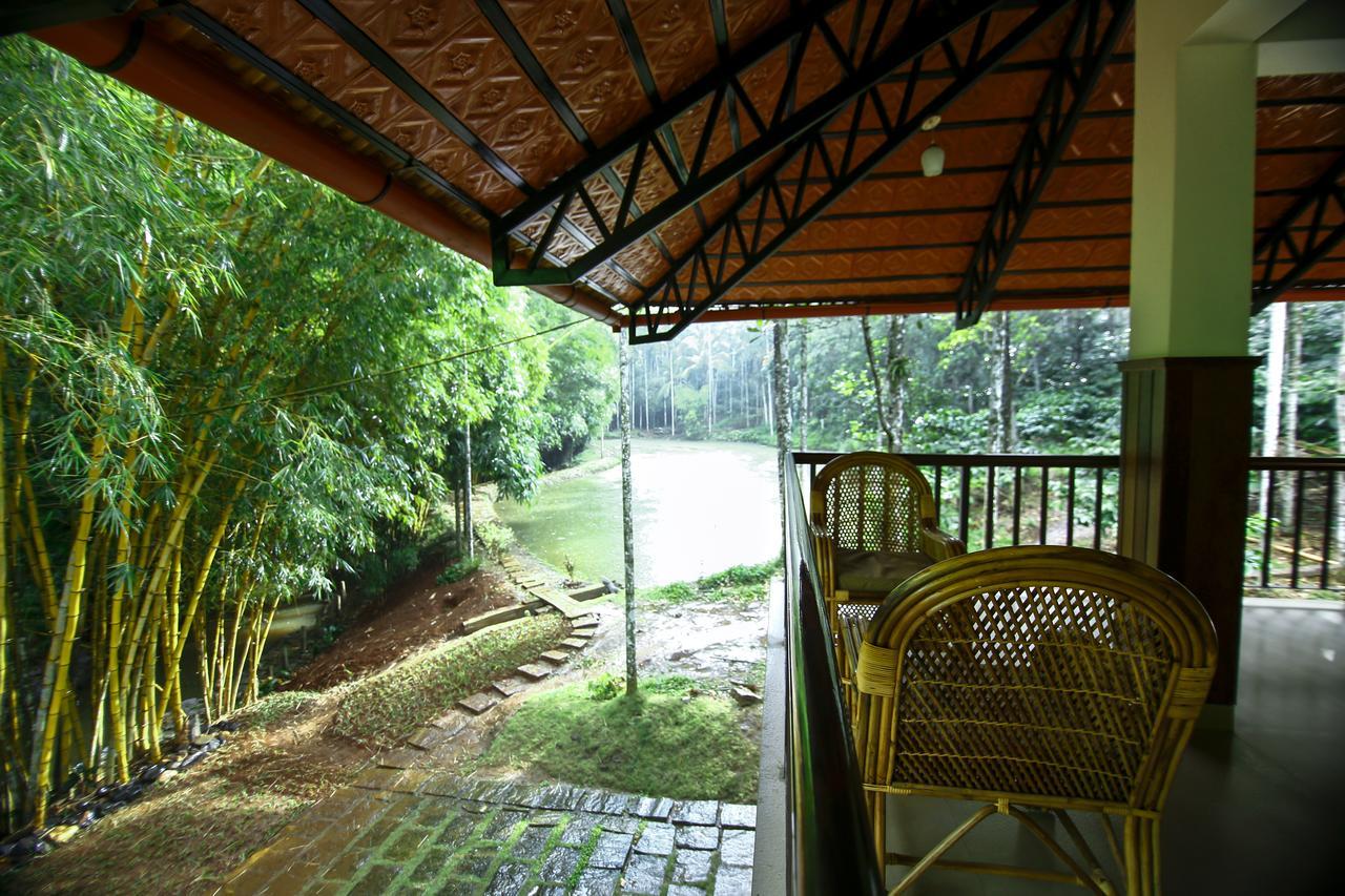 Bamboo Creek Resort Vaduvanchal Ngoại thất bức ảnh